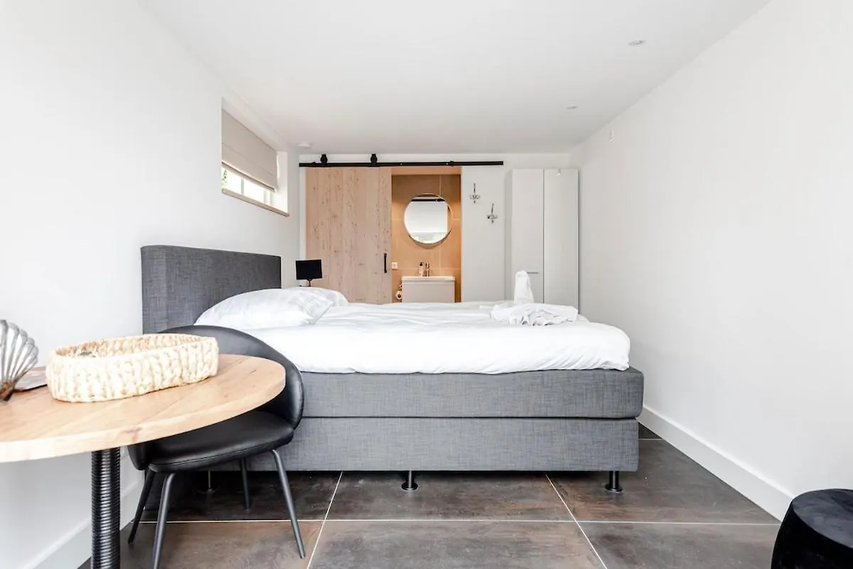 Fazantisch Studio For 2 With Private Parking contacts